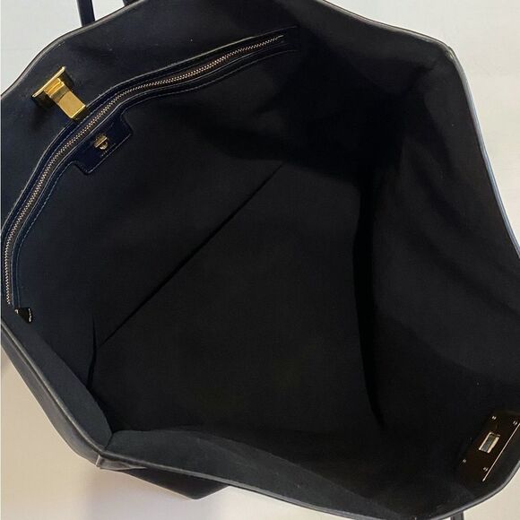 Ferragamo Studio Leather Tote Bag - Picture 6 of 15